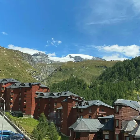 Hellochalet - White Dream - Ski-to-door Access, 200mt From Plateau Rosa - Zermatt Cablecar Lägenhet